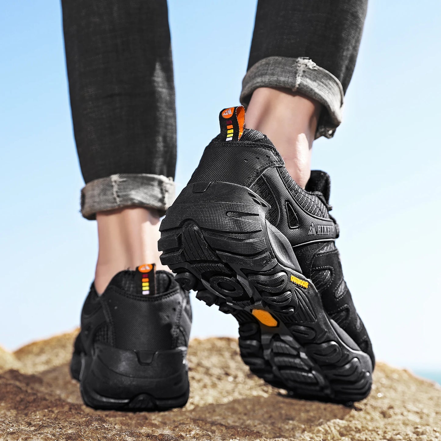 Men's mountain shoes