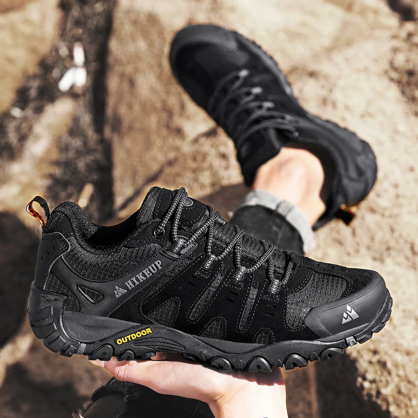 Men's mountain shoes