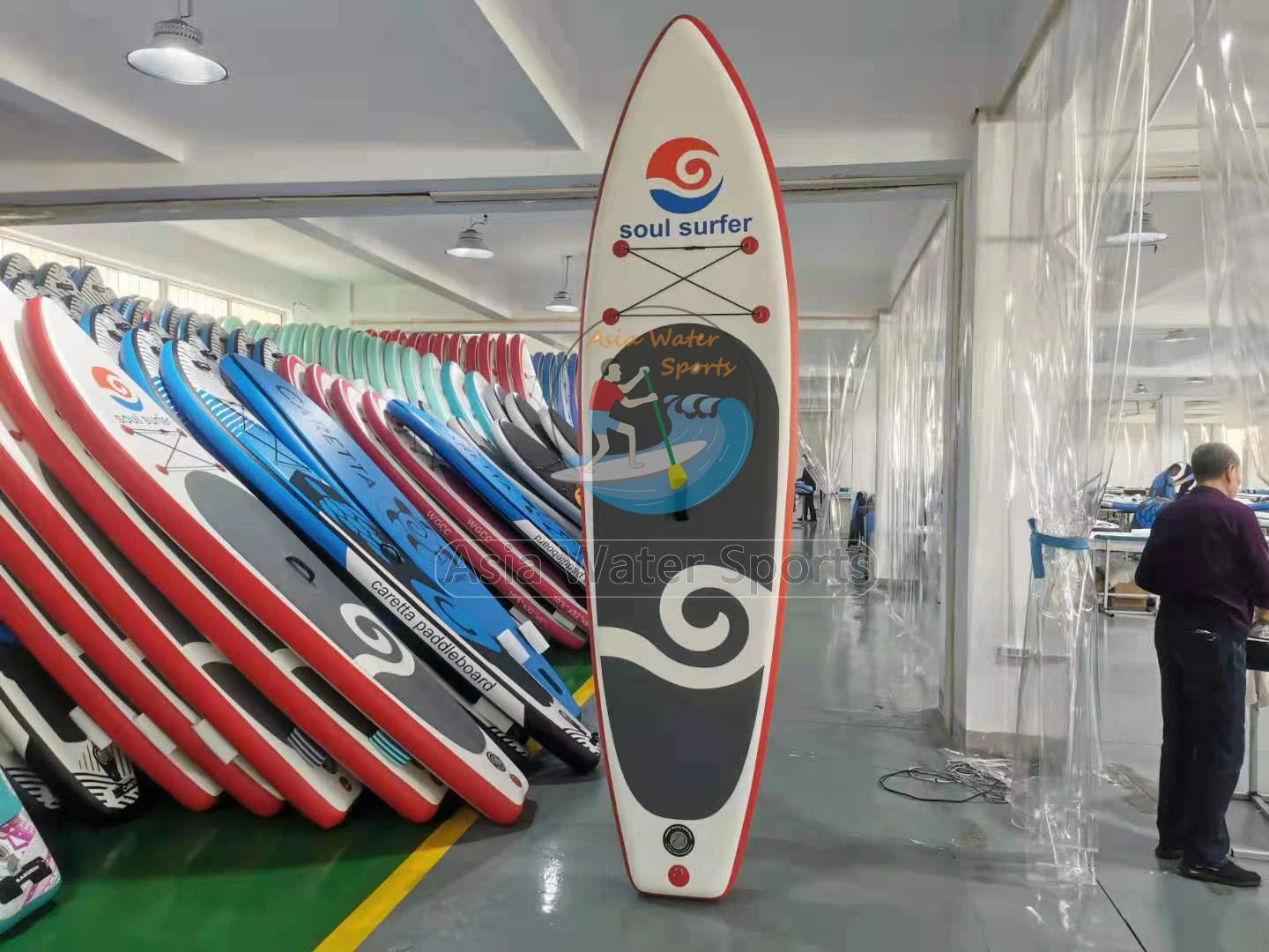 Giant Paddle Boards Inflatable surf boards standup