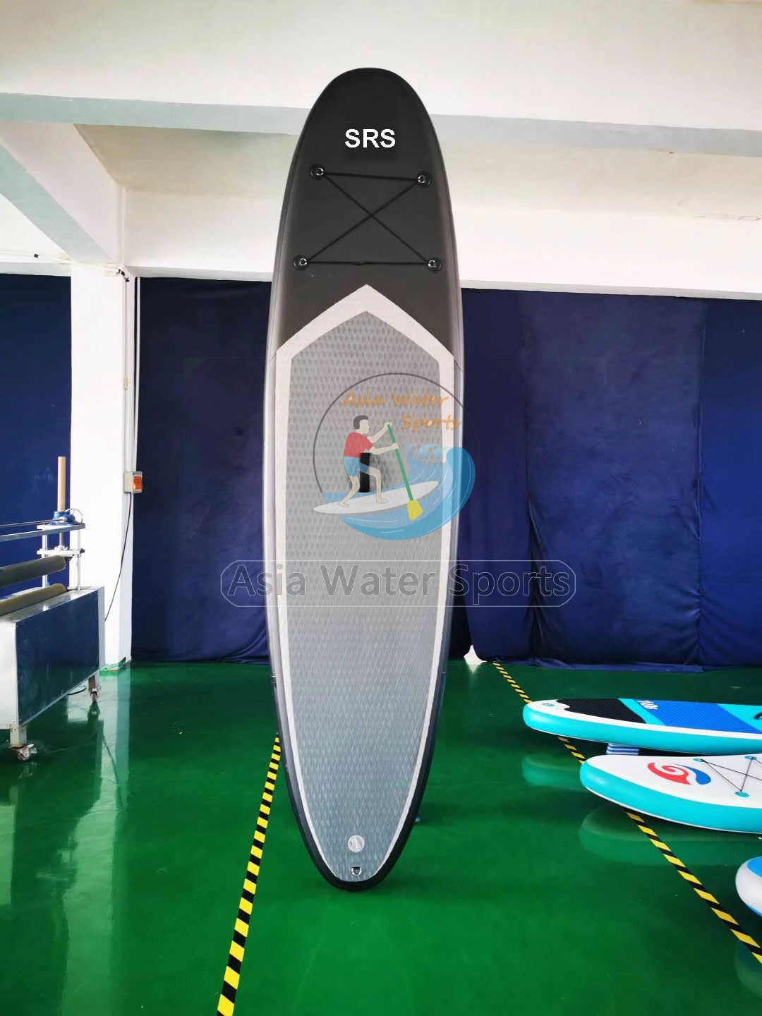 Giant Paddle Boards Inflatable surf boards standup